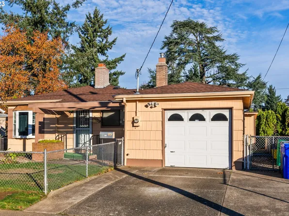 10009 SE Reedway St, Portland, OR 97266