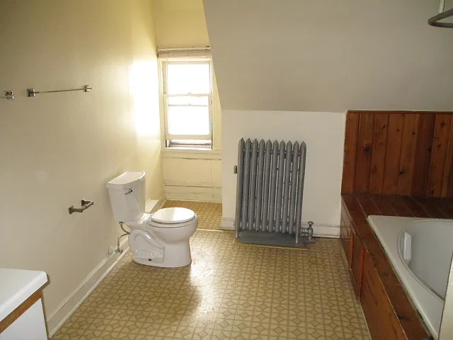 301 N Pinckney St — Photo 19