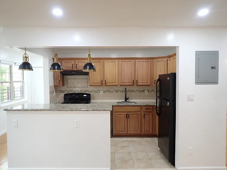 334 Saratoga Ave #2 — Photo 10