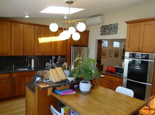 529 Beach 132 St, Rockaway Park, NY 11694