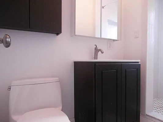 Rented by Bond New York | media 10