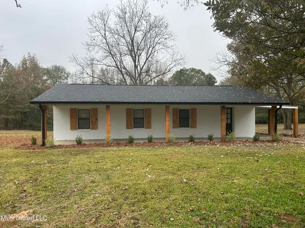 125 Churchill Pl, Byram, MS 39272