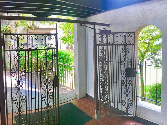 3rd image of 306 Kemeys Ave #306