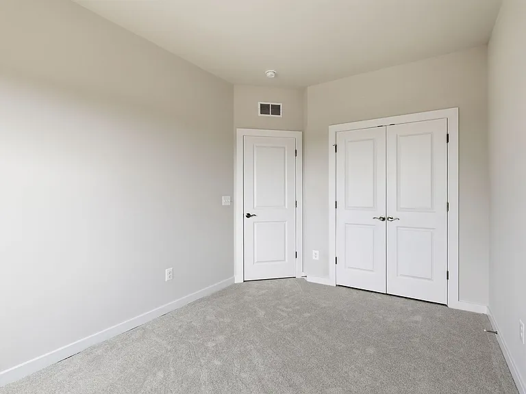 2118 Acadia Rd — Photo 31