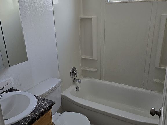 5th image of 517 N 200 E #517