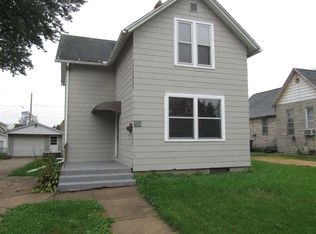 727 12th Ave S, Clinton, IA 52732
