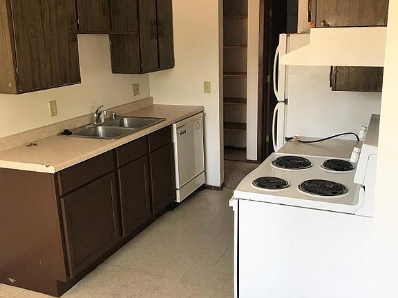 4th image of 417 S Wasson Ln #208