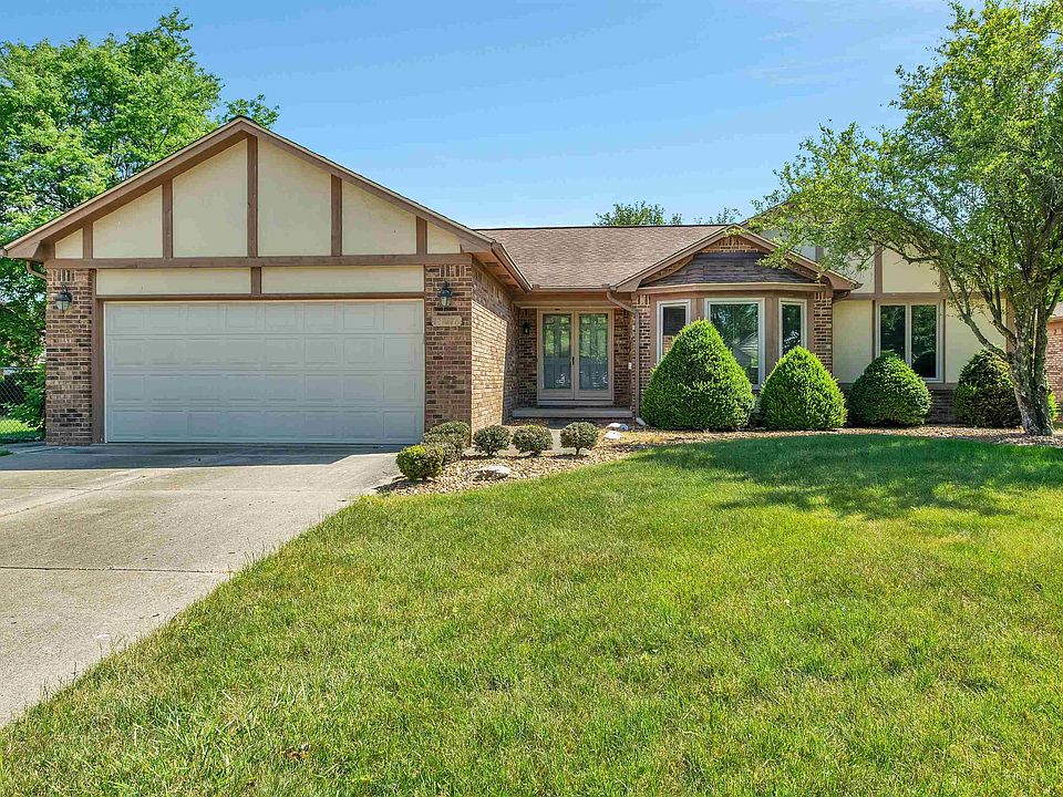 1st image of 13876 Halleck Dr