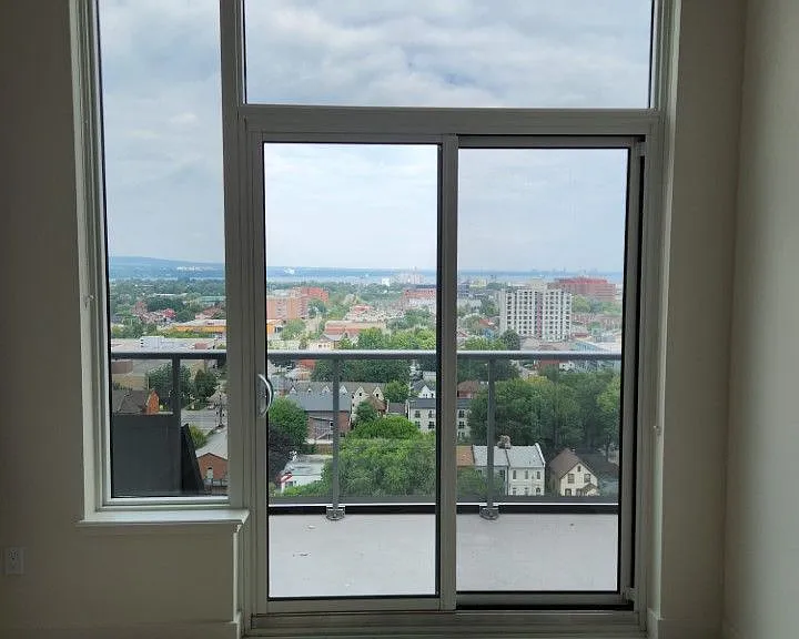 212 King William St #1416 — Photo 8