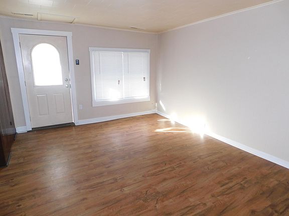 2nd image of 203 N 3rd Ave #A