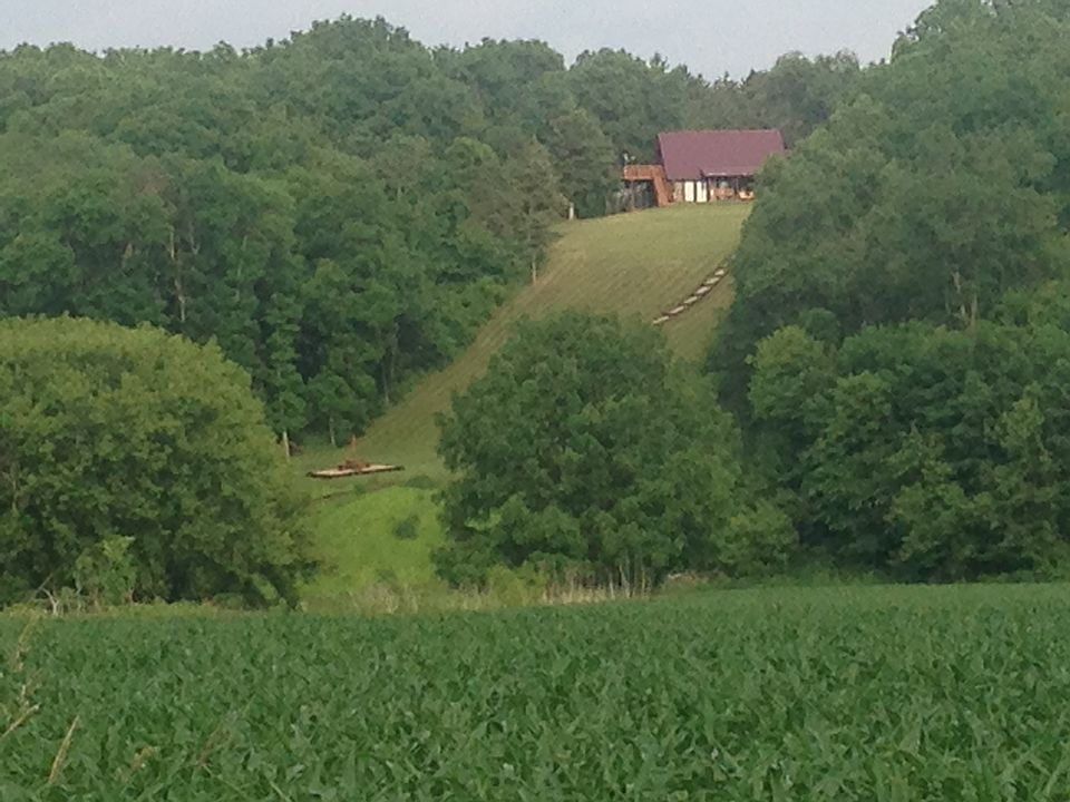 2nd image of 4751 Bennett Rd