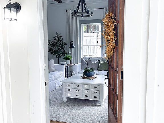 5th image of 507 N Lexington Ave