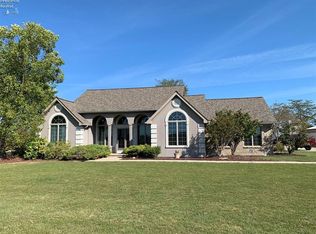 12399 W Duff Washa Rd, Oak Harbor, OH 43449