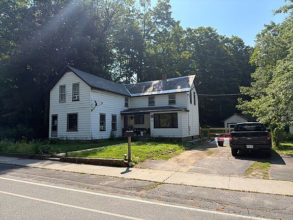 2nd image of 3 River Rd
