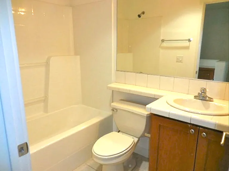 153 Laurel Grove Ln — Photo 7