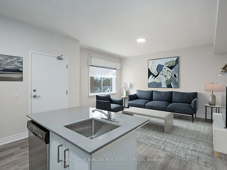 259 King St E #3A — Photo 9