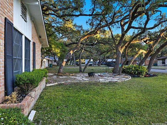 3rd image of 114 Beechwood