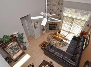 14781 W Wilbur Dr, New Berlin, WI 53151