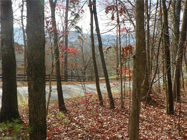 1st image of 999 Dogwood Dr #1