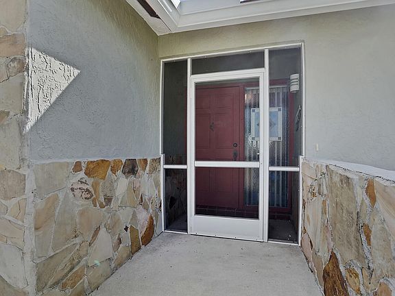 5th image of 5404 Rose Marie Ave S
