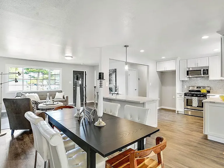 2819 Richard Ave — Photo 14