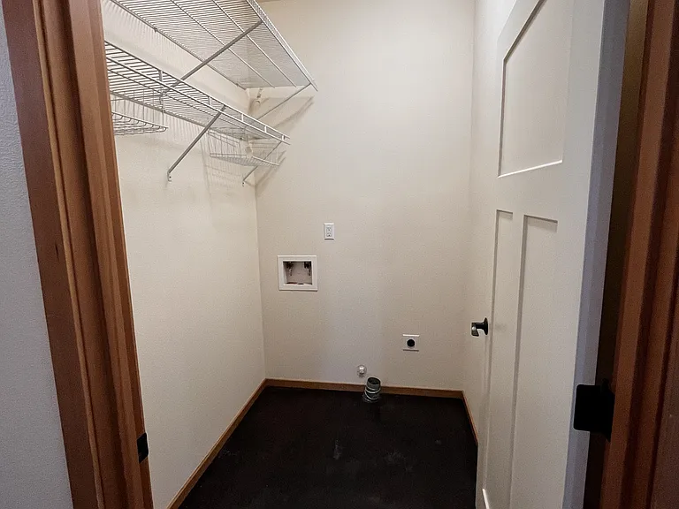 251 W Berry Ridge Rd — Photo 6