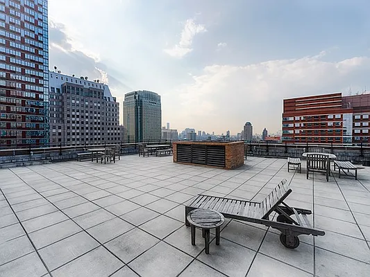 Rented by ZealEstate Group Inc | media 10