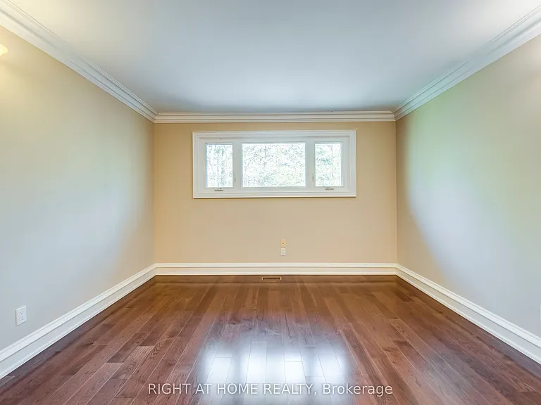 2175 Oneida Ct — Photo 26