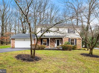 694 Allen Ln, Devon, PA 19333