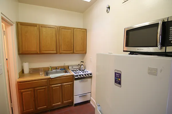 Rented by Guidance Realty Corp. | media 23