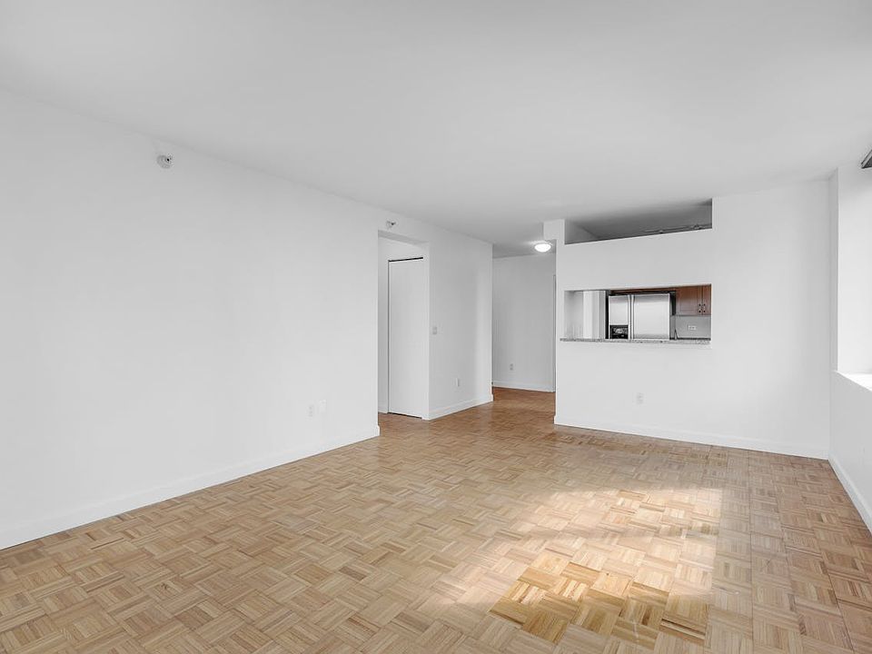 1st image of 420 W 42nd St APT 38F