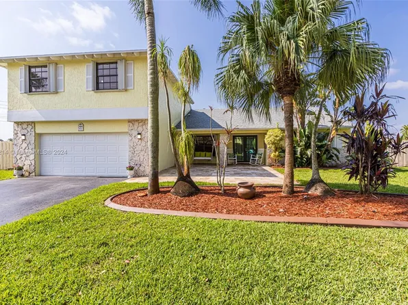 14600 Kirsten Ct, Davie, FL 33325