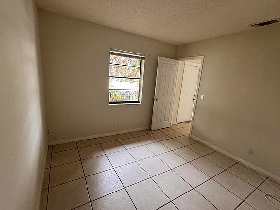 3rd image of 1115 Goldenrod Rd #1115
