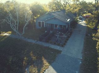 234 S 10th St, Aransas Pass, TX 78336
