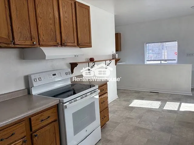 617 2nd Ave S — Photo 3