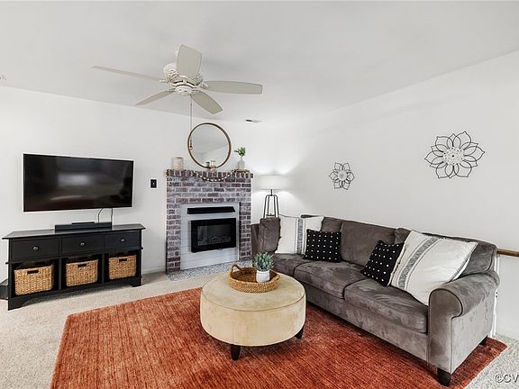 5th image of 409 Yarrow Ln