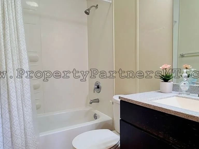 106 Sunlight Ave — Photo 12
