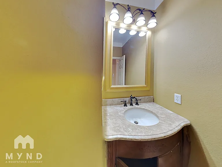 102 Elm Fork Dr — Photo 24