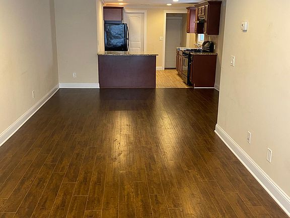 5th image of 261 Cleveland St #2