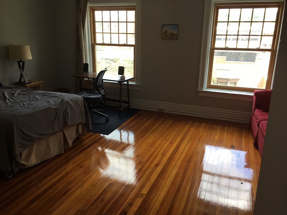 Large bedroom