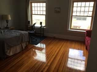 27 2nd St, Troy, NY 12180