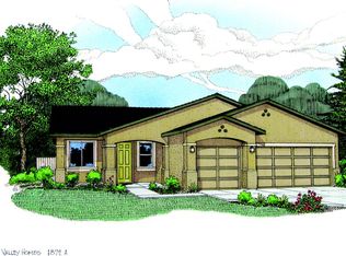 1516 W Manor Ct, Hanford, CA 93230