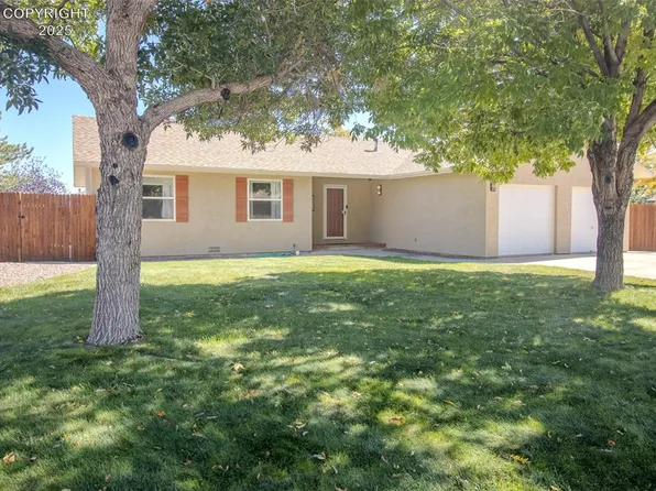 2202 N 5th St, Canon City, CO 81212