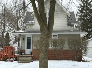 615 Division St, Owosso, MI 48867