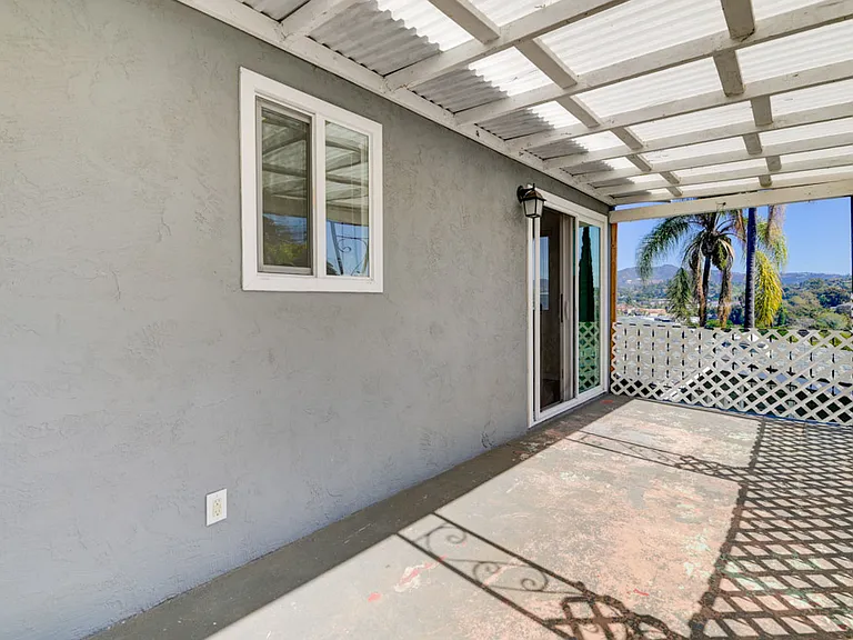 617 Truly Ter — Photo 16