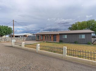 417 E Lone Star Rd, Safford, AZ 85546