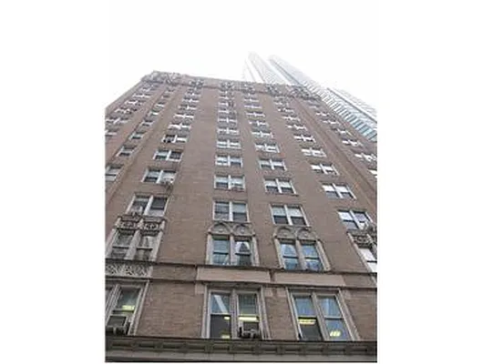 Rented by Douglas Elliman | media 37