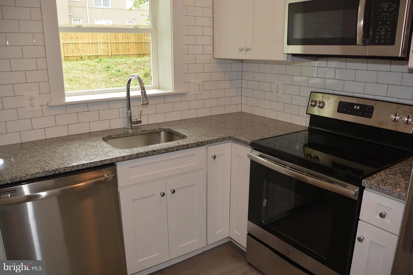 1 bed, 1.0 bath, $1,450 — Photo 3