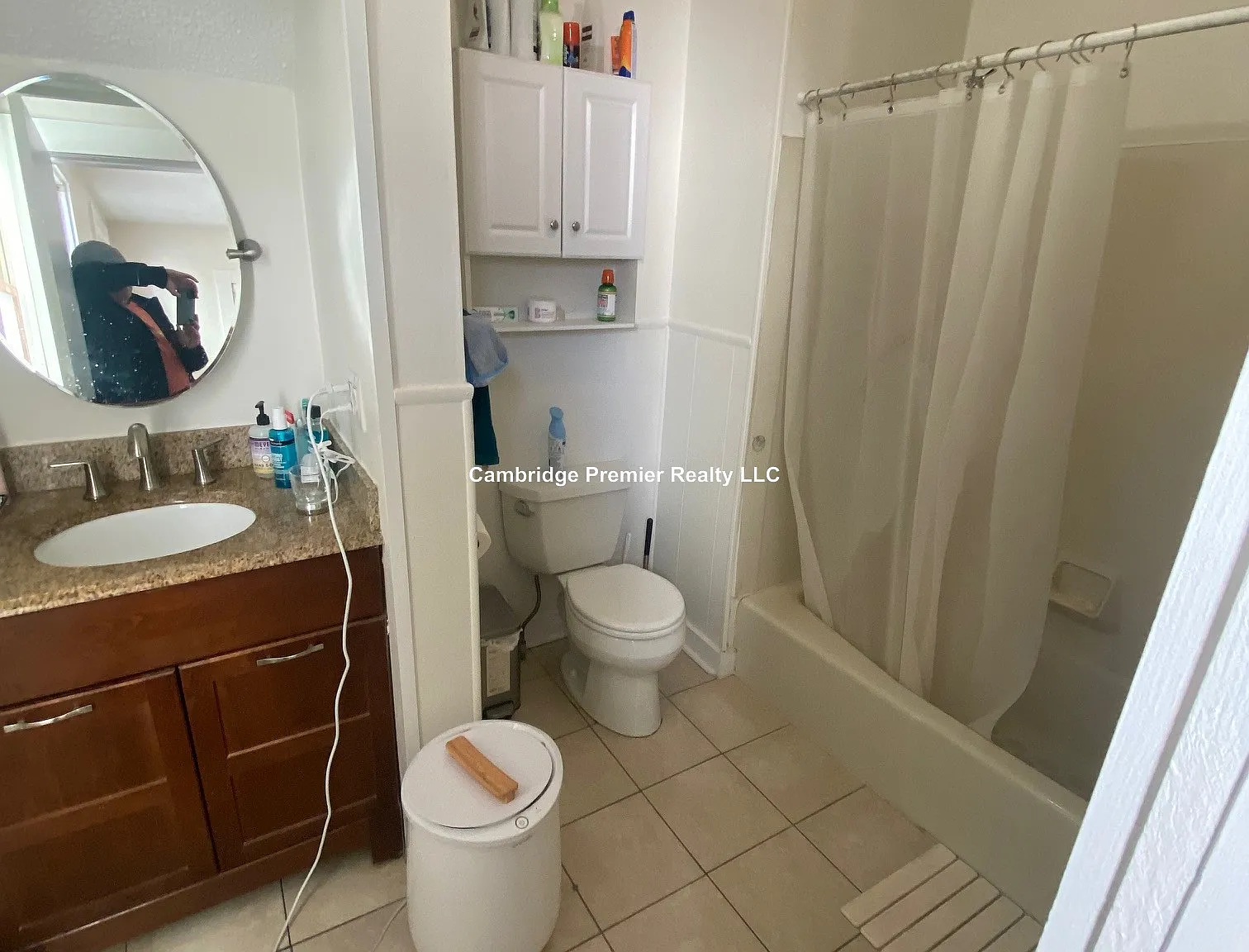 3 bed, 1100 sqft, $4,490 — Photo 3
