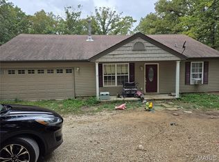 22645 Log Cabin Dr, Wright City, MO